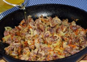 Рецепт приготовления куриных желудочков