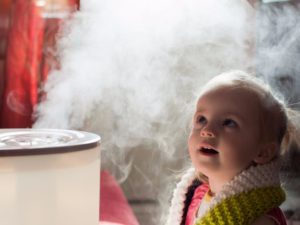 Как увлажнить воздух в детской комнате?